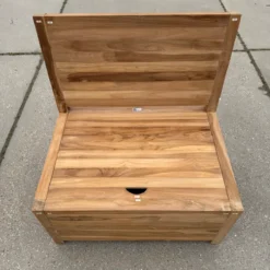 Second chance balcony bench 85 x 65 x 90 cm